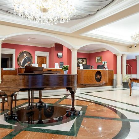 Hotel Stendhal Parma Esterno foto