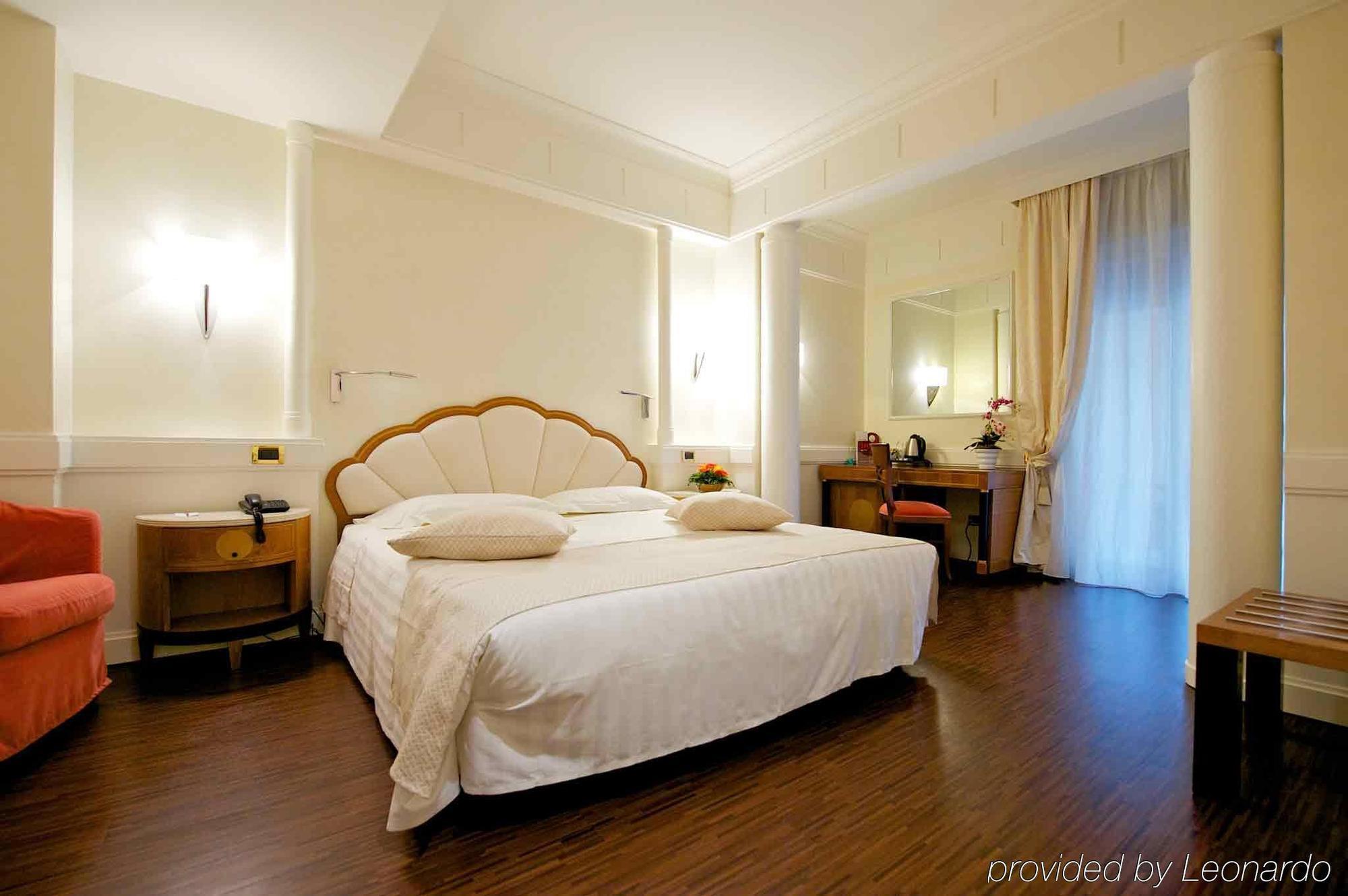 Hotel Stendhal Parma Camera foto